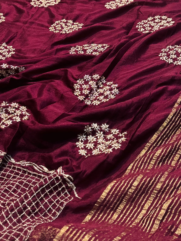 Designer Embroidered Saree with Elegant Border & Rich Pallu