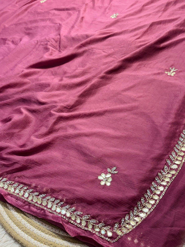 Elegant Chiffon Saree with Running Blouse Piece