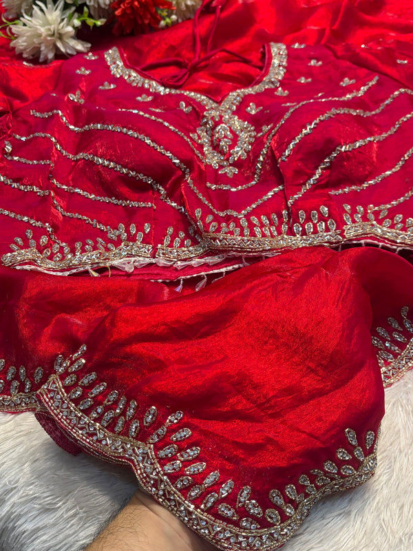 Frendy Silk Saree with Rich Elegant Look for Festive & Wedding Wear β¨