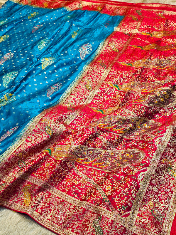 Designer Soft Silk Saree with Grand Look Appeal