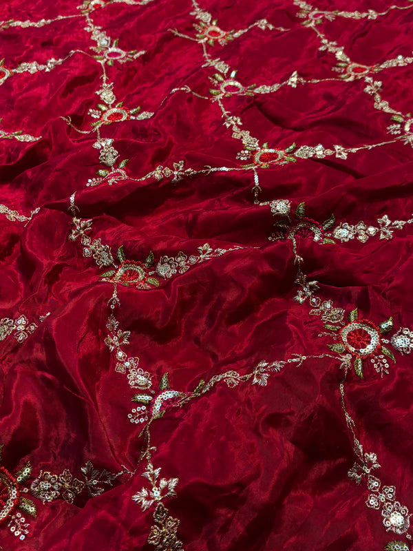 Elegant H.O. Silk Saree with Designer Pattern