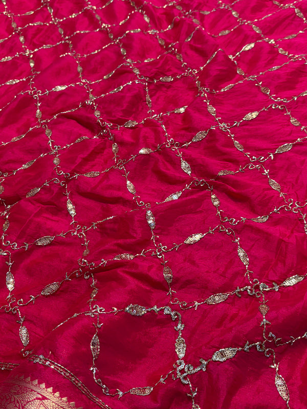 Chinon Saree – Timeless Elegance in Every Drape