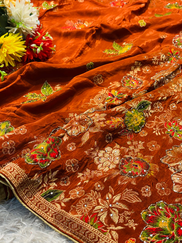 Exclusive Designer Silk Saree with Detailed Pallu & Modern Traditional Fusion Style