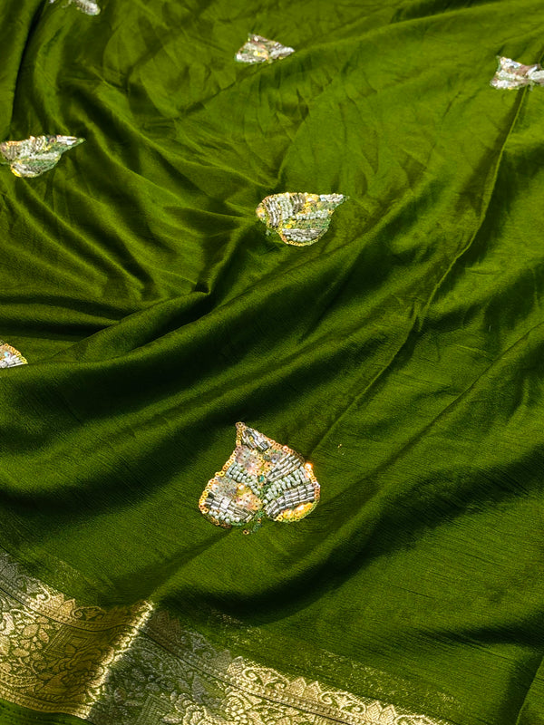 Elegant Designer Chiffon Saree with Premium Blouse Piece