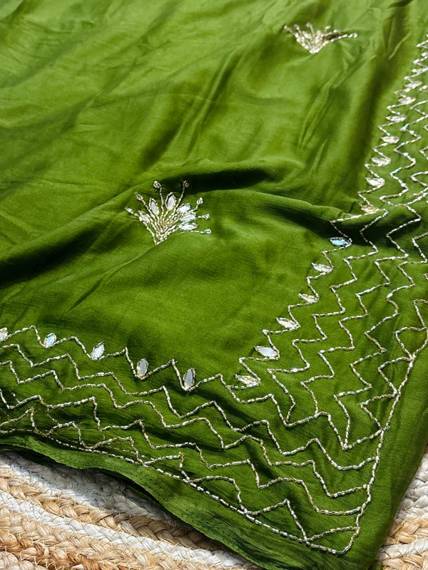 Elegant Chiffon Saree with Running Blouse Piece