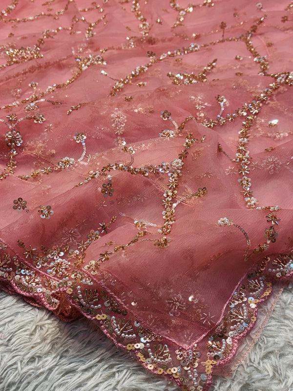 Elegant Net Saree with Fine Detailing