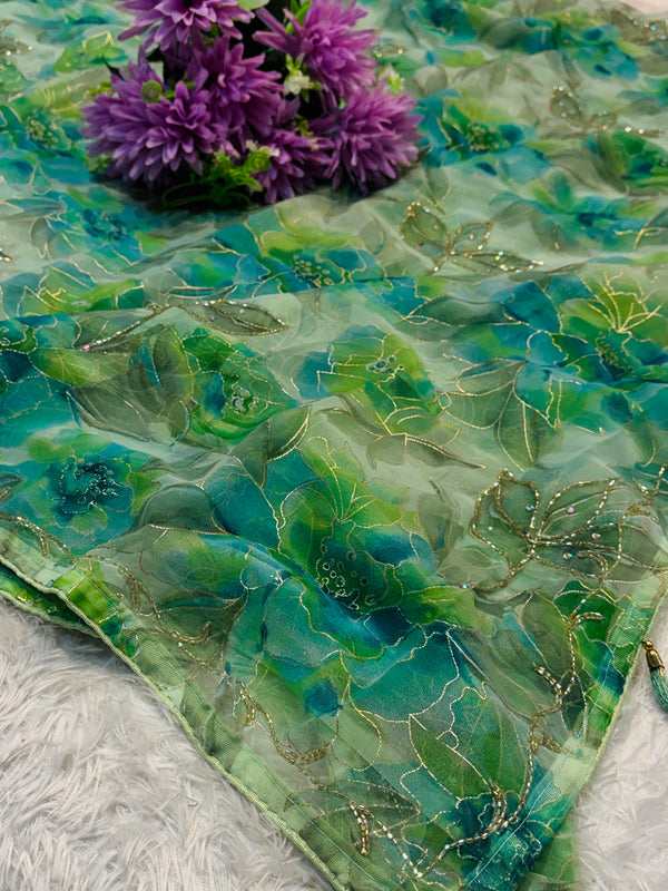 Floral Print Saree – Elegant Flower Design Party & Casual Wear Saree