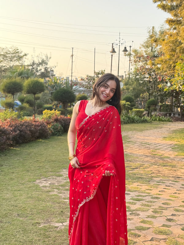 Frendy Silk Saree – Elegant Soft Silk Designer Saree with Blouse Piece