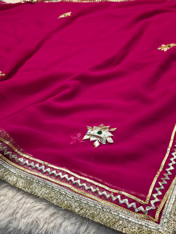 Elegant Chiffon Saree with Soft Flow & Lightweight Draping