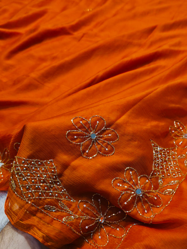Elegant Chiffon Saree with Soft Flow & Lightweight Comfort