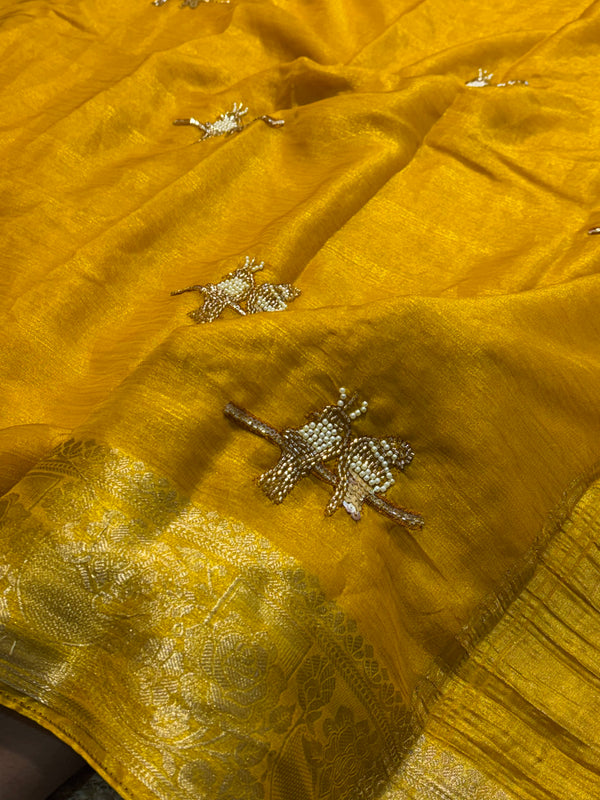 Elegant Chiffon Saree with Designer Work – Lightweight & Party Wear Collection