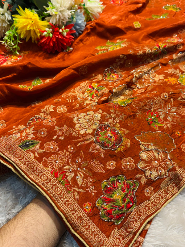 Exclusive Designer Silk Saree with Detailed Pallu & Modern Traditional Fusion Style