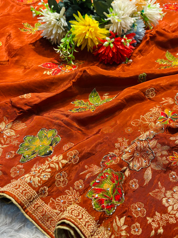 Exclusive Designer Silk Saree with Detailed Pallu & Modern Traditional Fusion Style