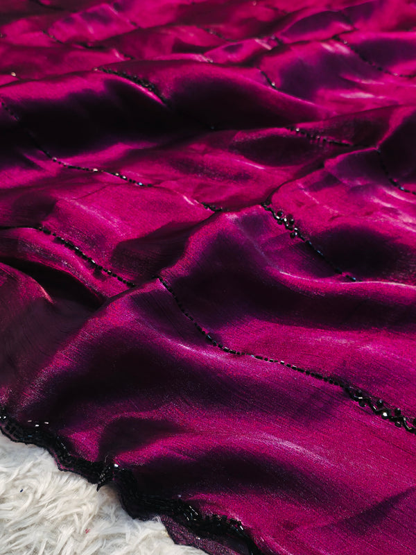 Elegant Designer Saree with Premium Fabric & Intricate Detailing