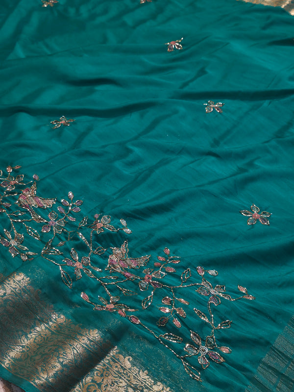 Elegant Soft Chiffon Saree with Matching Blouse – Lightweight & Graceful