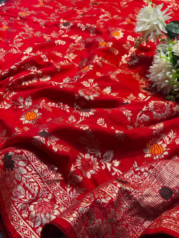 Beautiful Silk Saree with Elegant Look