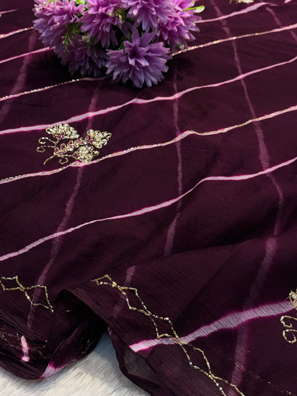 Elegant Chiffon Saree with Soft Flow & Stylish Look