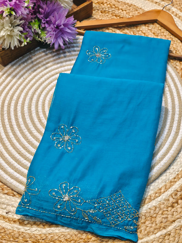 Elegant Chiffon Saree with Soft Flow & Lightweight Comfort