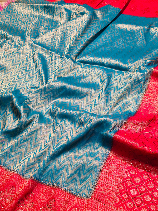 Elegant Soft Silk Saree with Designer Blouse Piece