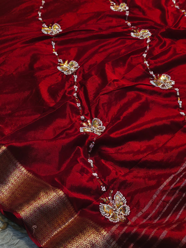 Premium Chinon Silk Saree with Elegant Design & Matching Blouse Piece