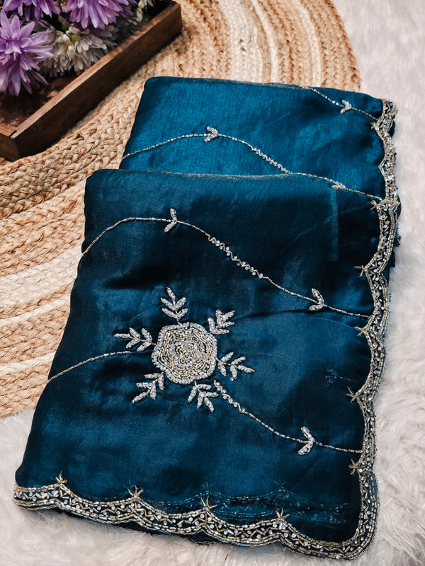 Frendy Silk Saree with Elegant Weaving & Designer Border