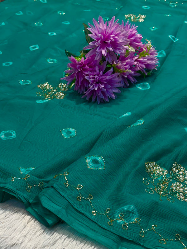 Elegant Chiffon Saree with Soft Flow & Stylish Look
