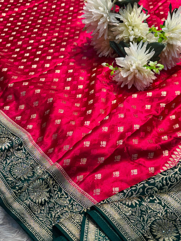 Beautiful Soft Silk Saree – Elegant Traditional Wear with Blouse Piece