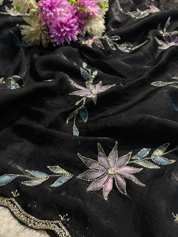 Premium Frendy Silk Saree – Soft & Luxurious Look