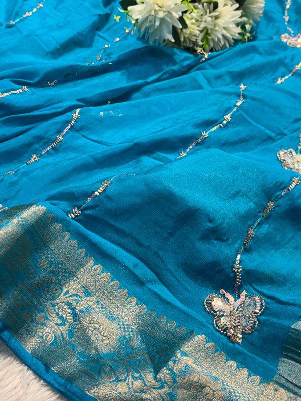 Premium Chiffon Saree – Soft & Lightweight Party Wear