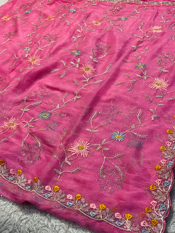Premium Elegant Chiffon Saree with Soft Flow & Minimalist Design