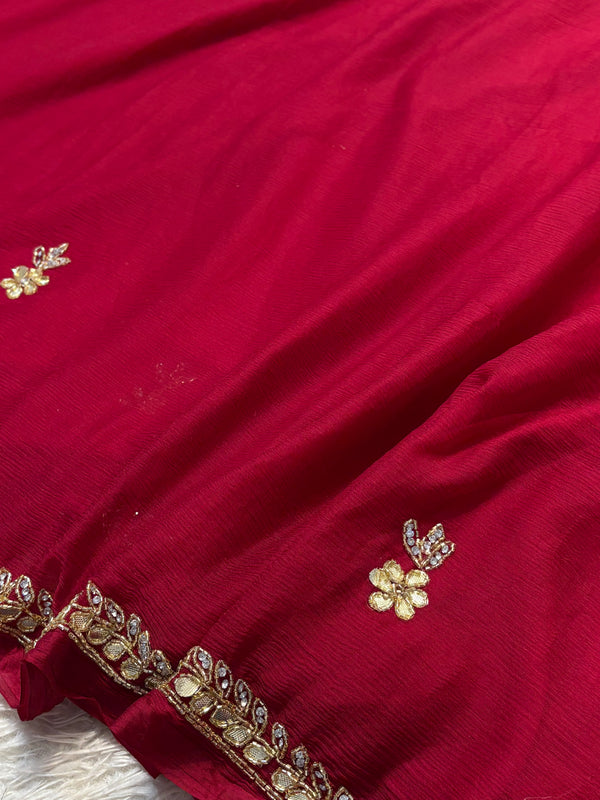 Elegant Chiffon Saree with Running Blouse Piece