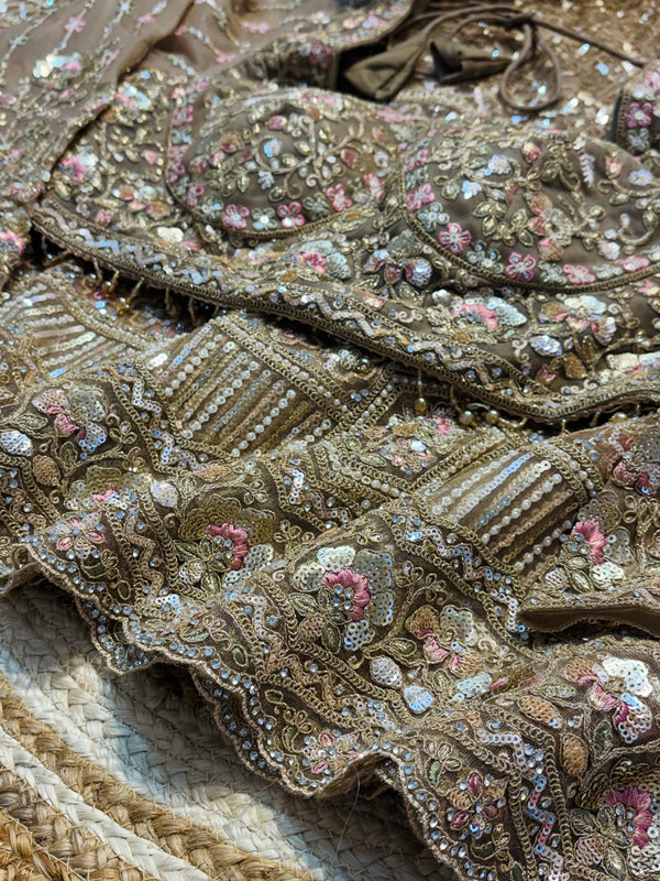 Elegant Net Saree with Ready-Made Blouse